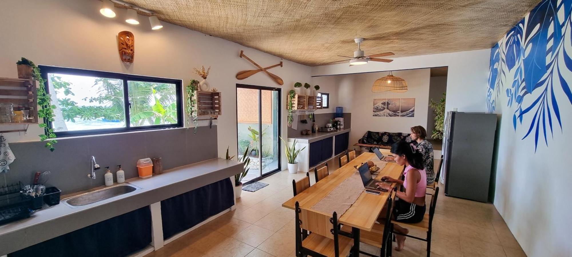 Blue House Backpackers Siquijor San Juan (Siquijor) Exterior foto